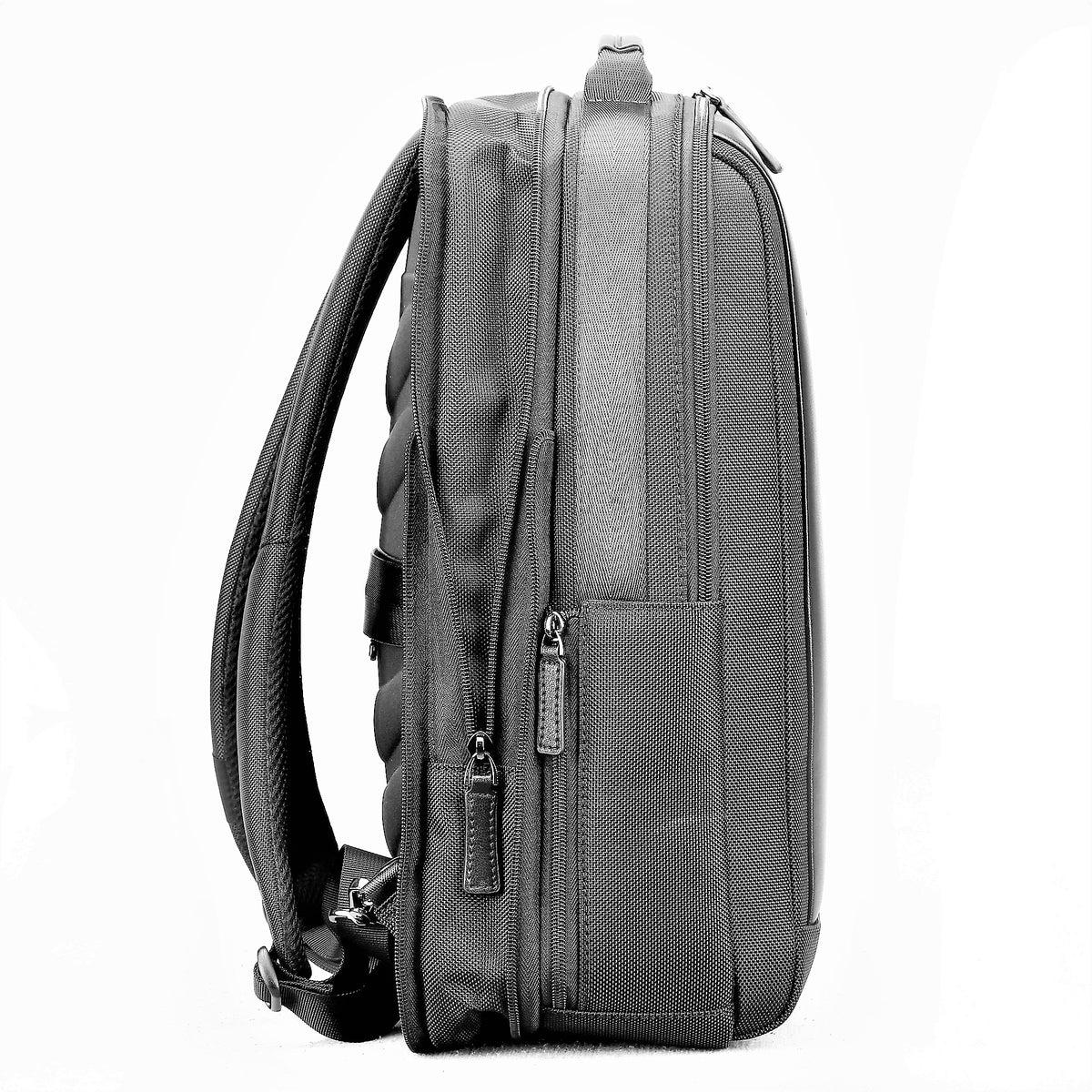 Anaezy  Expandable Backpack